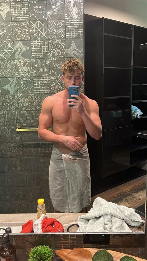 harry jowsey dick|THTHs Harry Jowsey Nearly Goes Full Frontal in IG Post